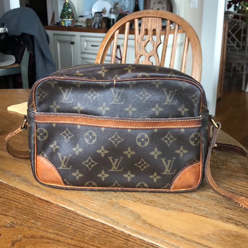 Louis Vuitton Trocadero Crossbody Bag